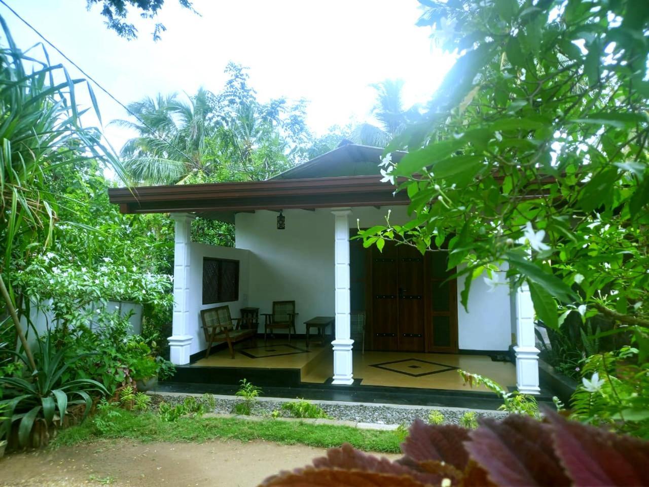 Kbc Hotel & Guest House Dambulla Exterior photo